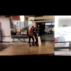 Meet your Posher, Charlotte